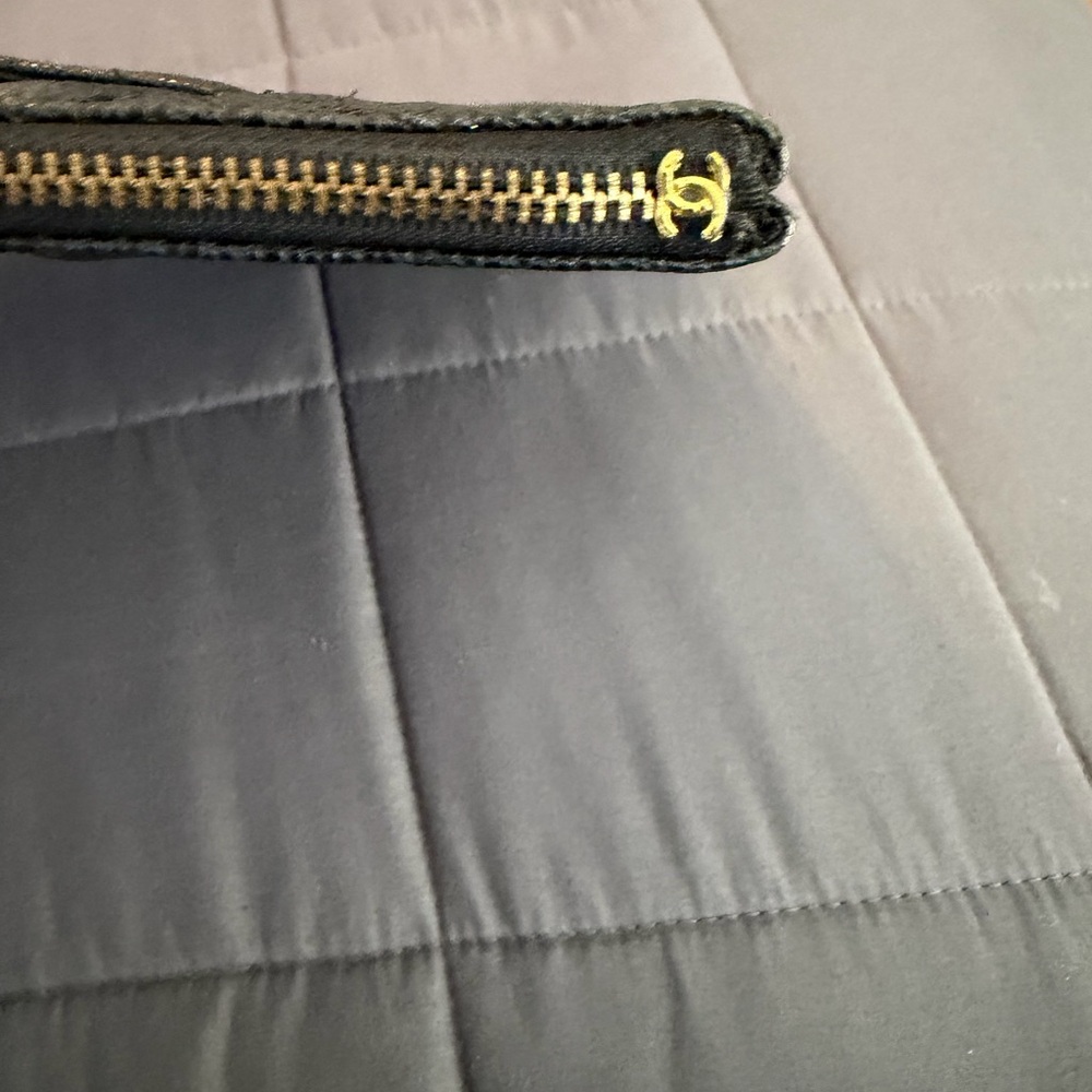 Fashion Magazine Black Quilted Wristlet Clutch with Gold Hardware - Picture 7 of 10